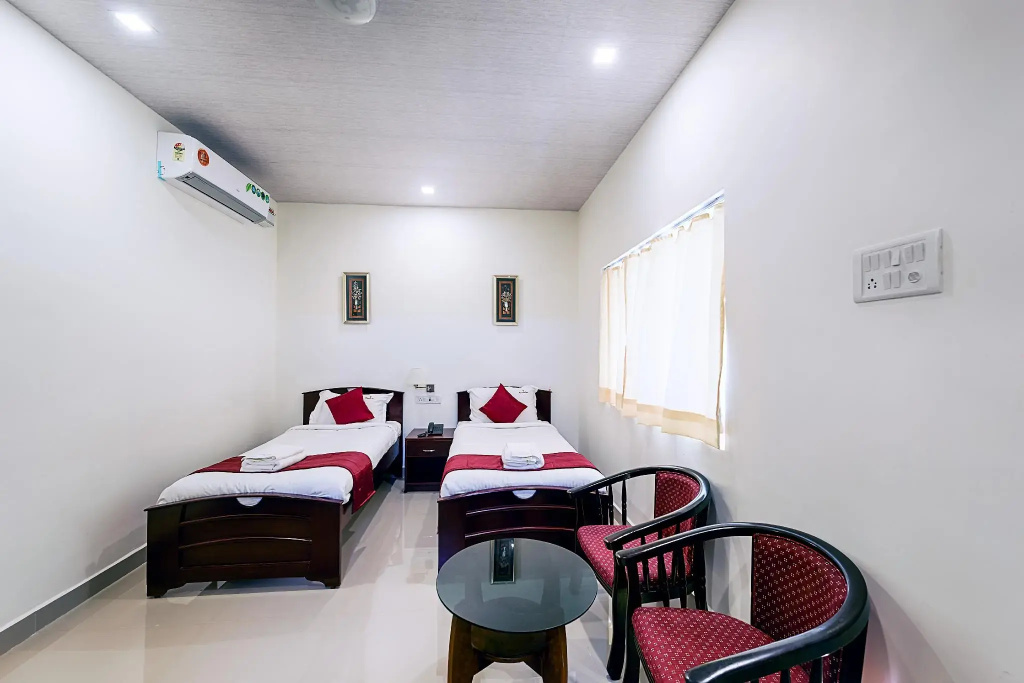 Varuna Inn Banquets & Resort - Chambres