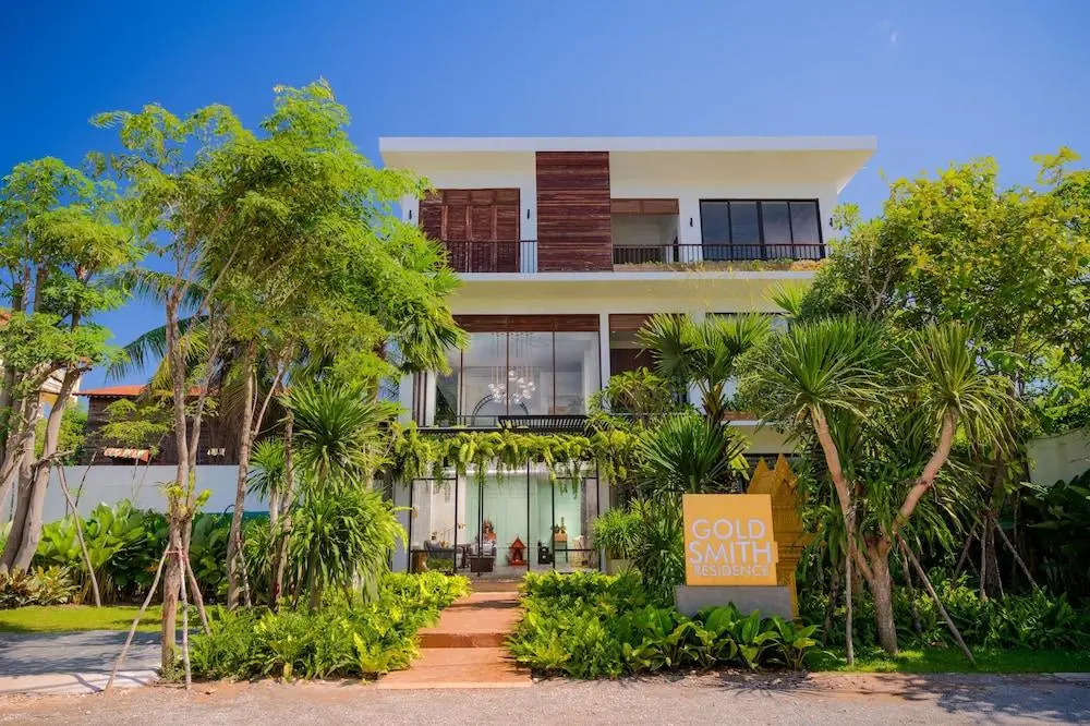 Gold Smith Residence