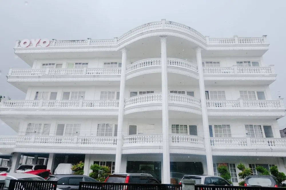 Oyo 696 Hasanah Guest House Syariah de Saphire