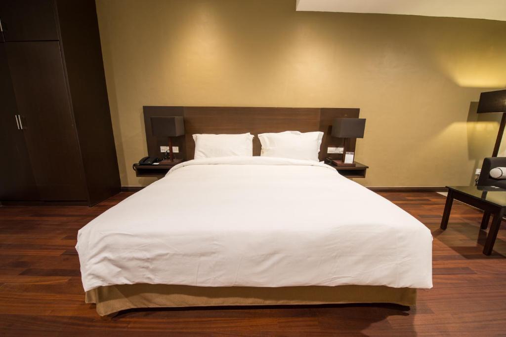 Lazenda Hotel