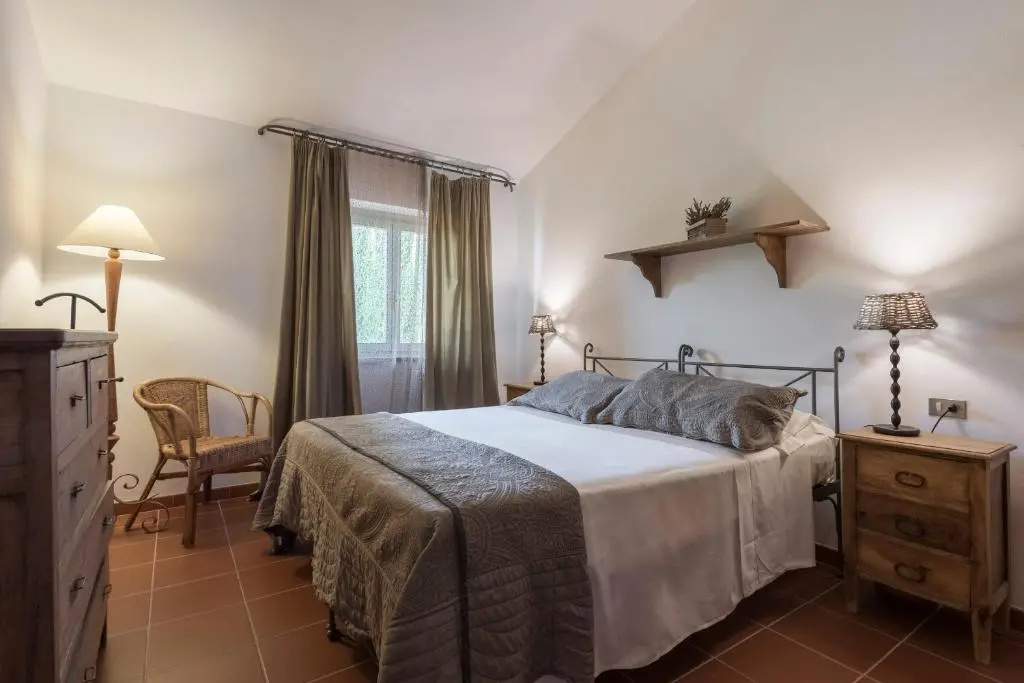 1 Bedroom Duplex Apartment
