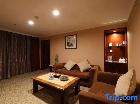 Business Double Suite twin beds