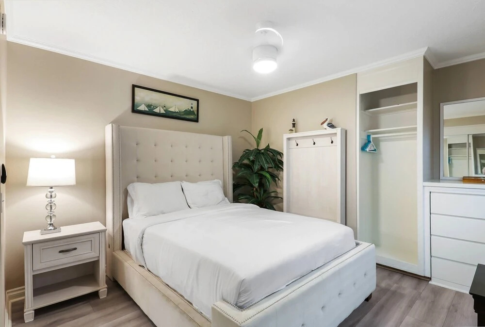 Lower Beach Front Escape Unit A — 2