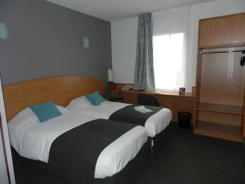 Brit Hotel Bressuire (formerly Plume Hotel) - Chambres