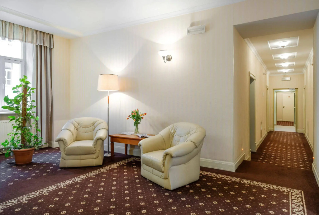 Hotel photo 11