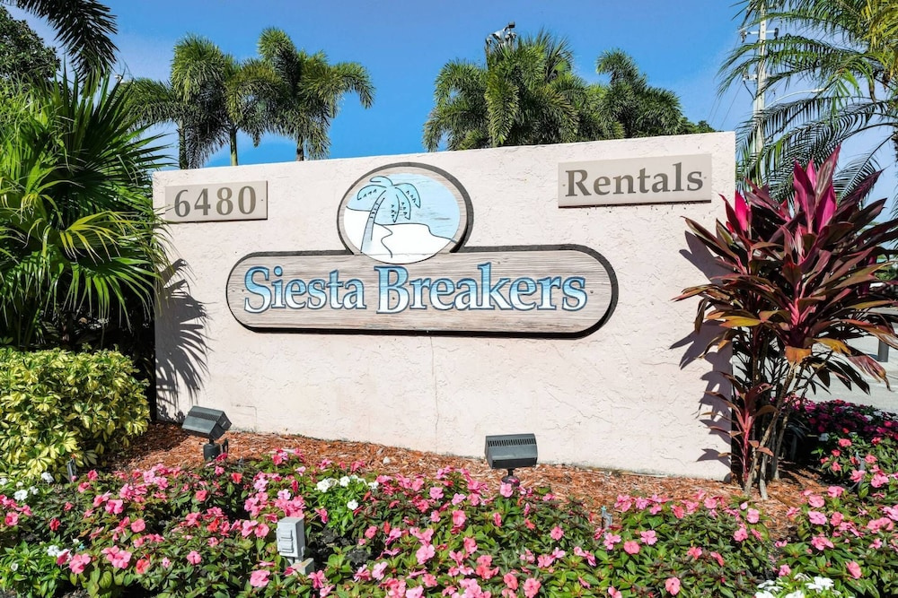 Siesta Breakers With Ocean Views, 5th Floor