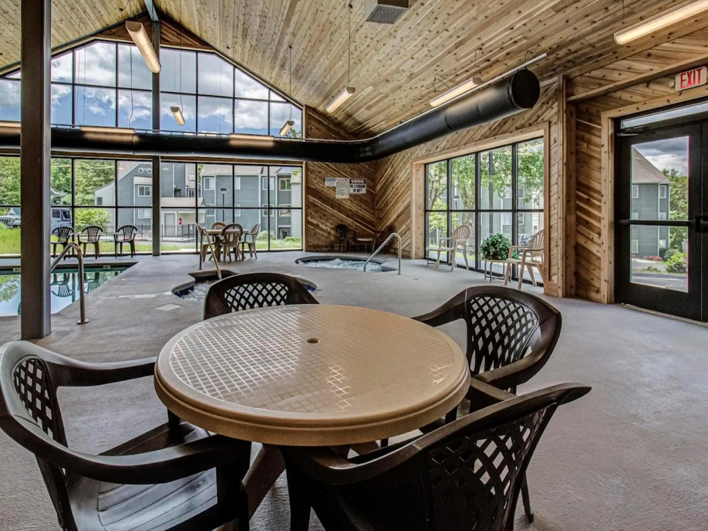A Tennessee Joy, 1 Bedroom, Indoor Pool, WiFi, Fireplace, Sleeps 2
