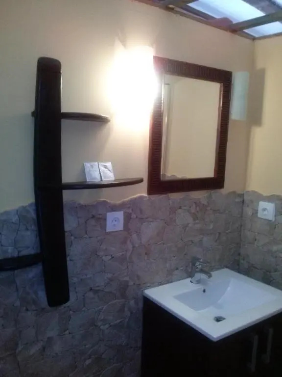 Comfort room