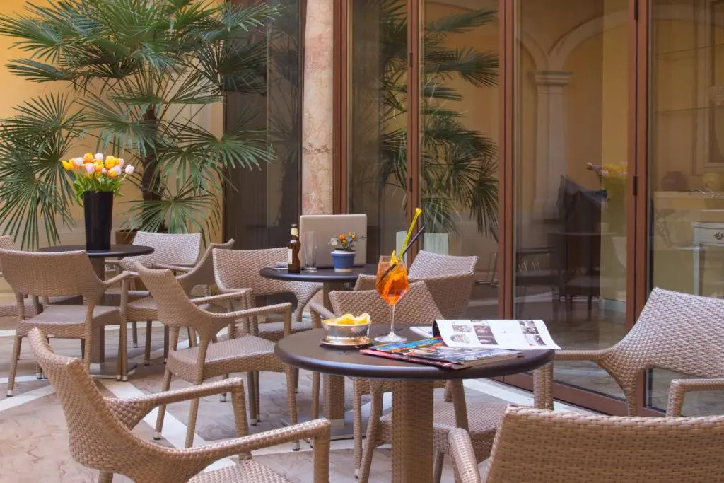 Colomba D'Oro Hotel - Général