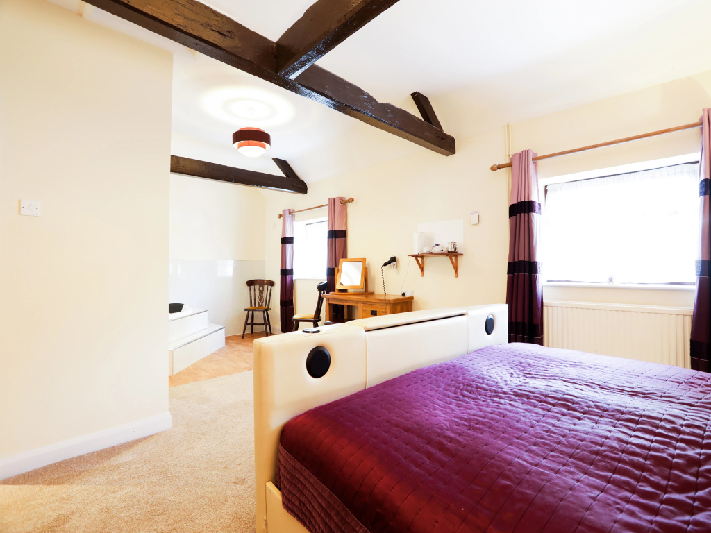 OYO Elm Farm Country House