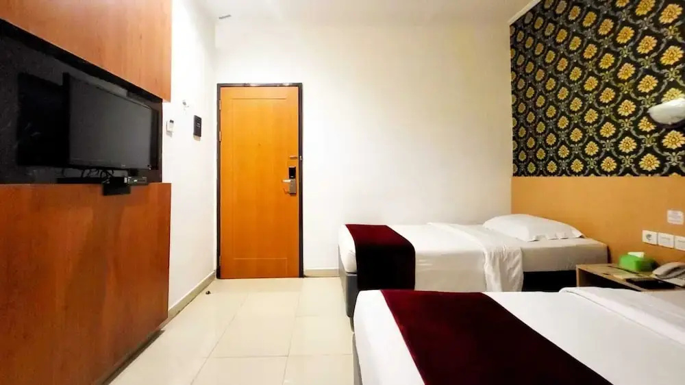 RedDoorz @ Alam Sutera - фото 36