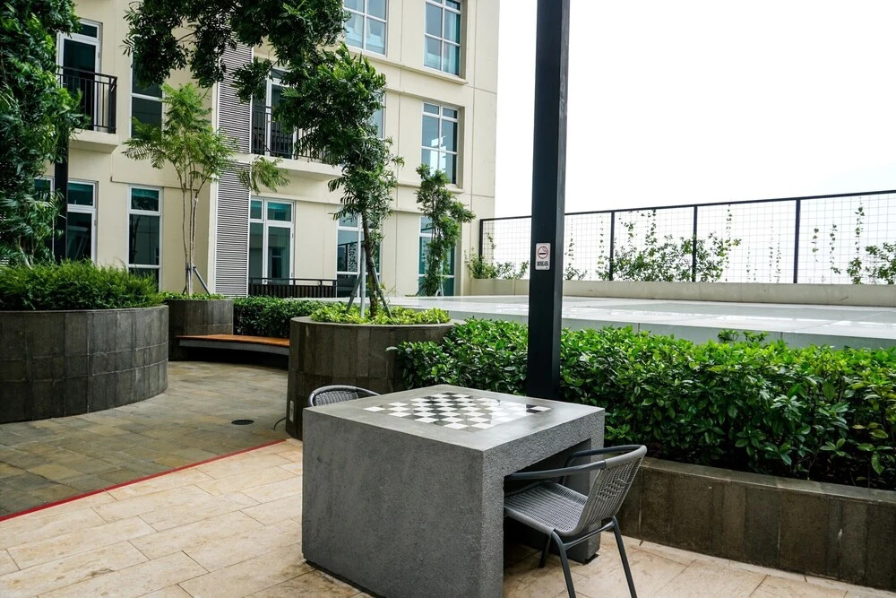 Fabulous Studio Room Puri Orchard Apartment