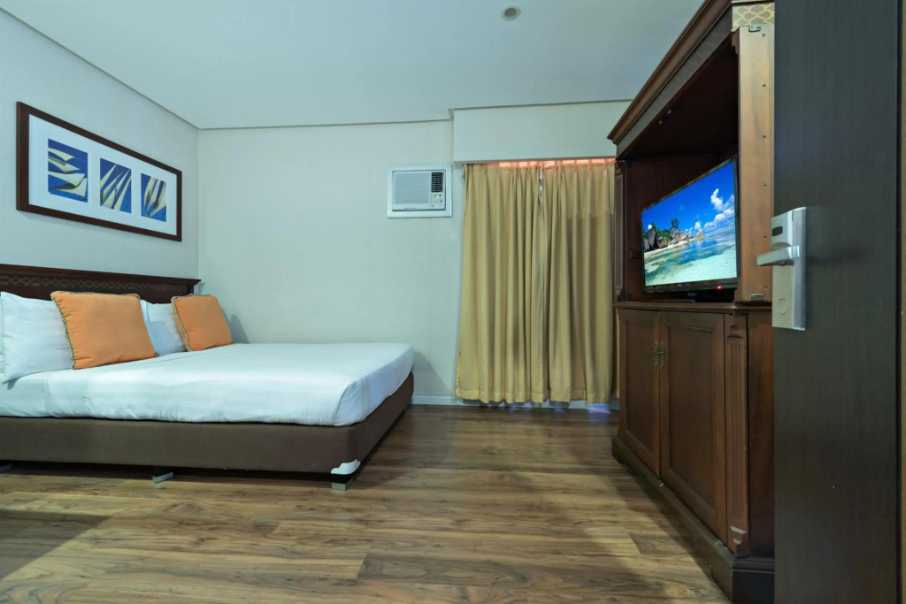 Court Meridian Hotel and Suites - Général