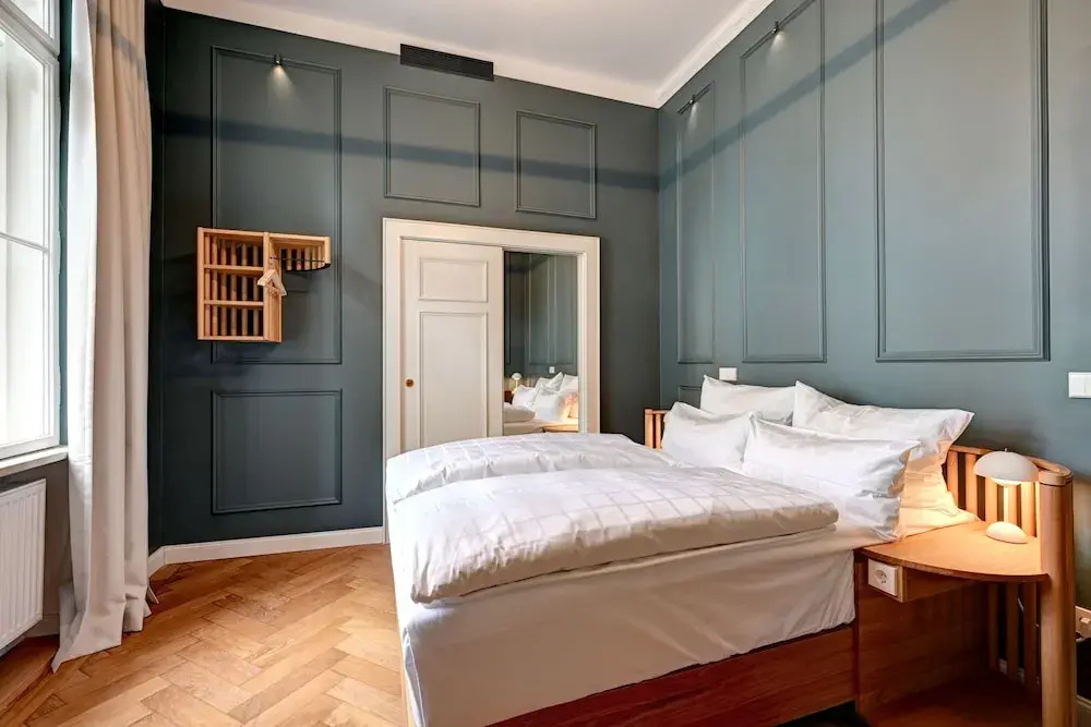 Classic Double room (full double bed)