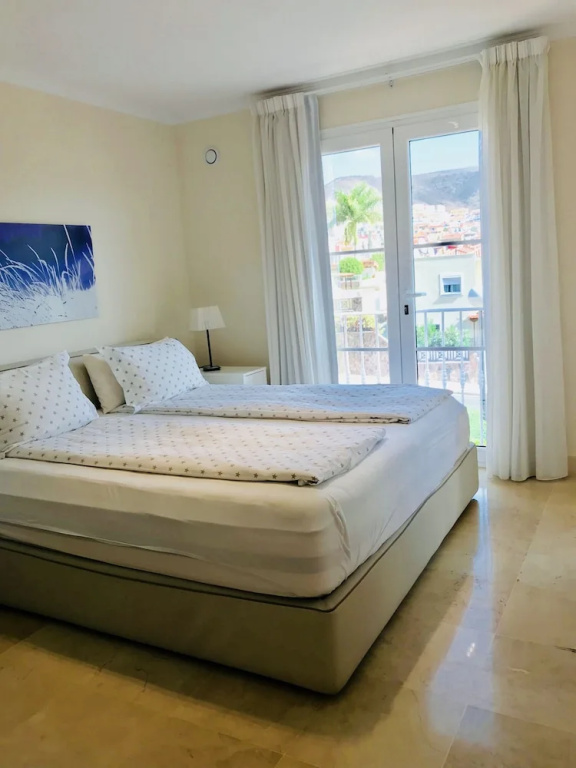 2 Bedrooms Apartment with balcony