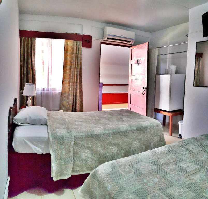 Standard Double room with balcony (full double bed)