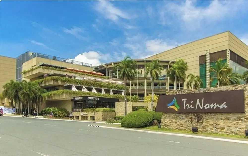 High-Tech Studio at Grass Residences -2 persons only, Quezon City