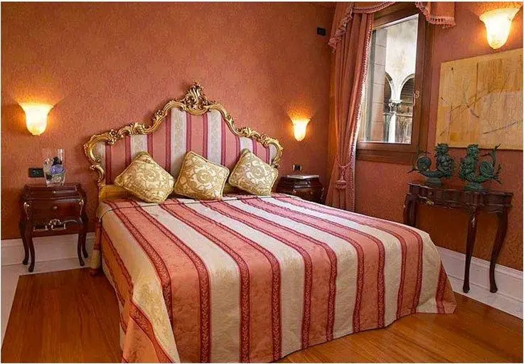 Bed in Dorm