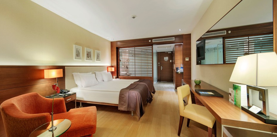 Economy room