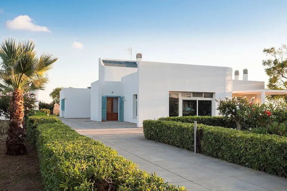 Villa in Trapani With Private Pool & Near Sea