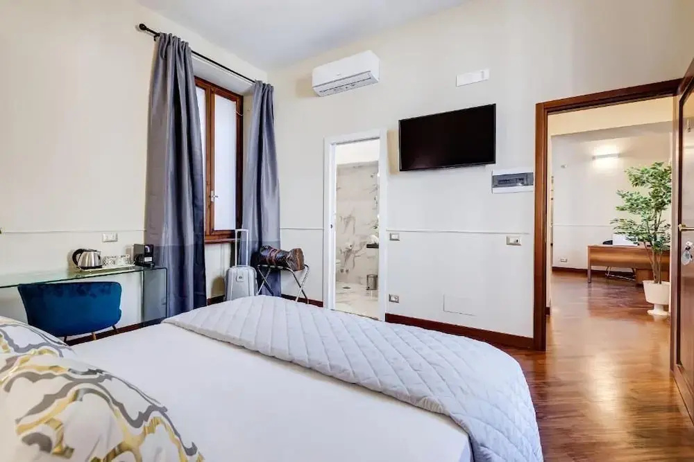 Hotel photo 11