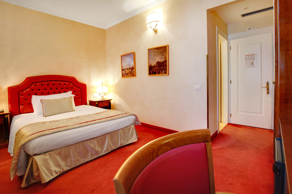 Hotel photo 30