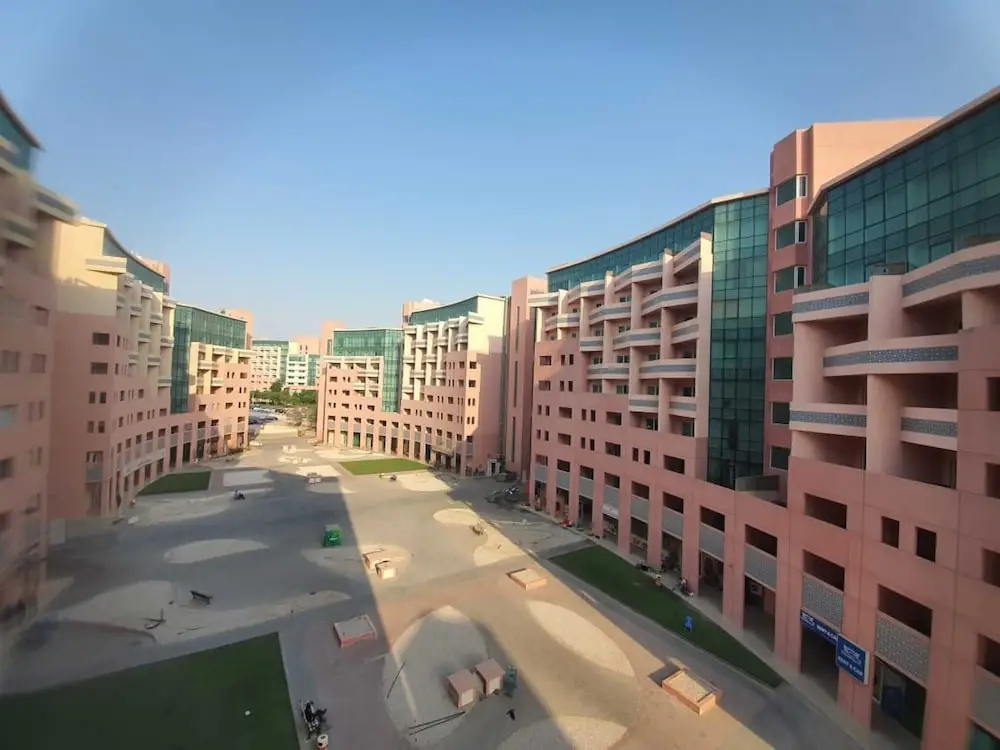 Stunning Family Friendly Studio Close To Dubai Hub