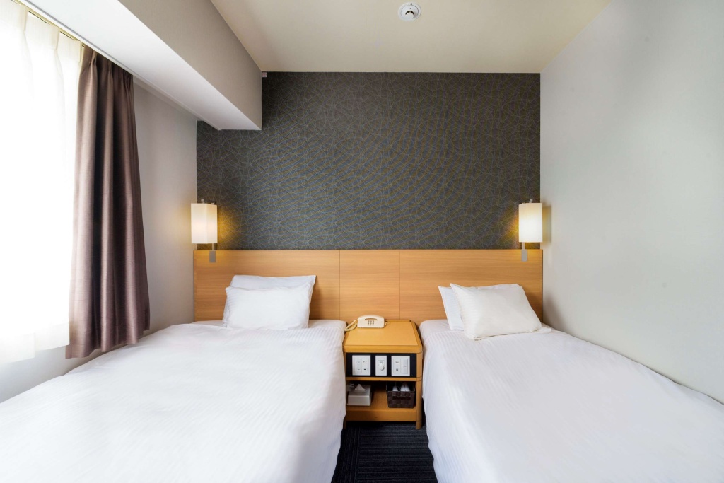 SureStay Plus Hotel by Best Western Shin-Osaka 사진 4