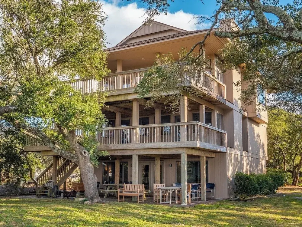 Nicholson Oaks by Topsail Realty