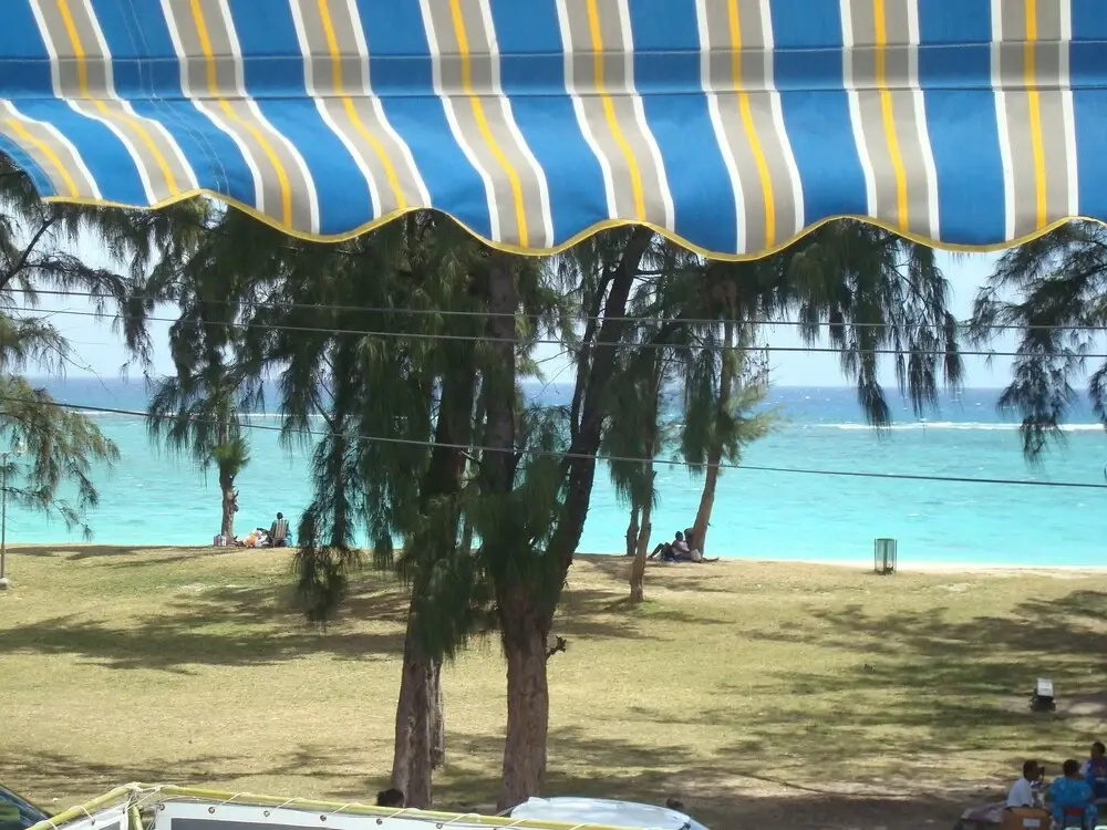 Beach & Waterfront