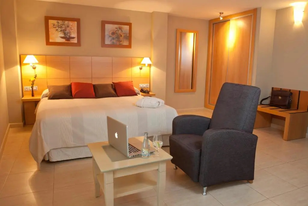 Hotel La City Estación - Chambres