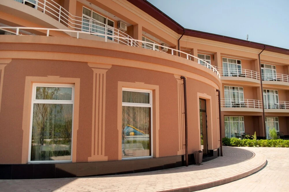 Ташкент: Курортный отель Charos Deluxe Resort