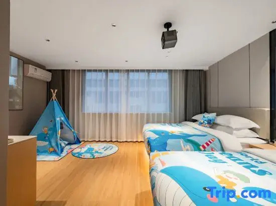 Standard Family room