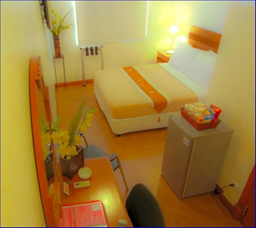 Townhouse OAK Metro Manila Nea Osmena Hw PNR Pasay - Chambres