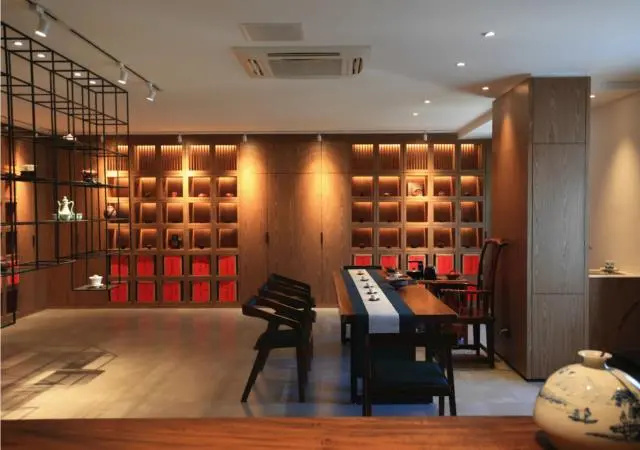 Lobby & Reception