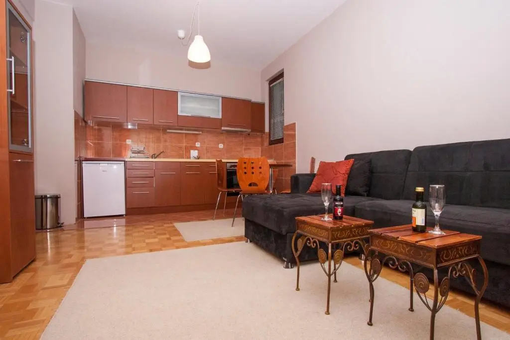 Apartment with balcony