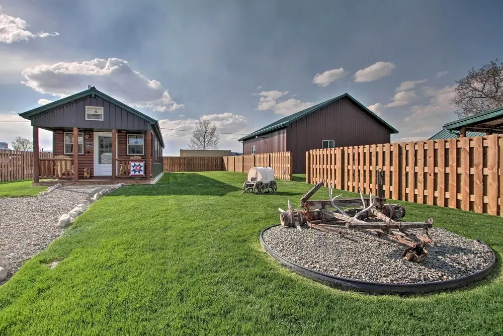 Cozy Augusta Cabin w/ Grill - Walk to Main St
