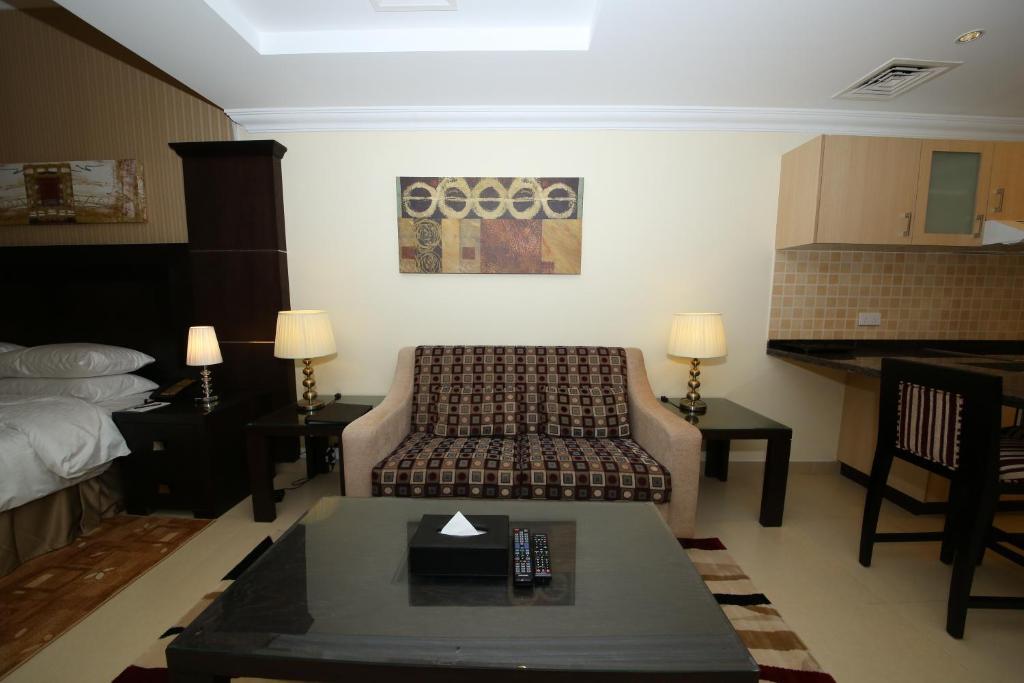 Ivory Grand Hotel Apartments