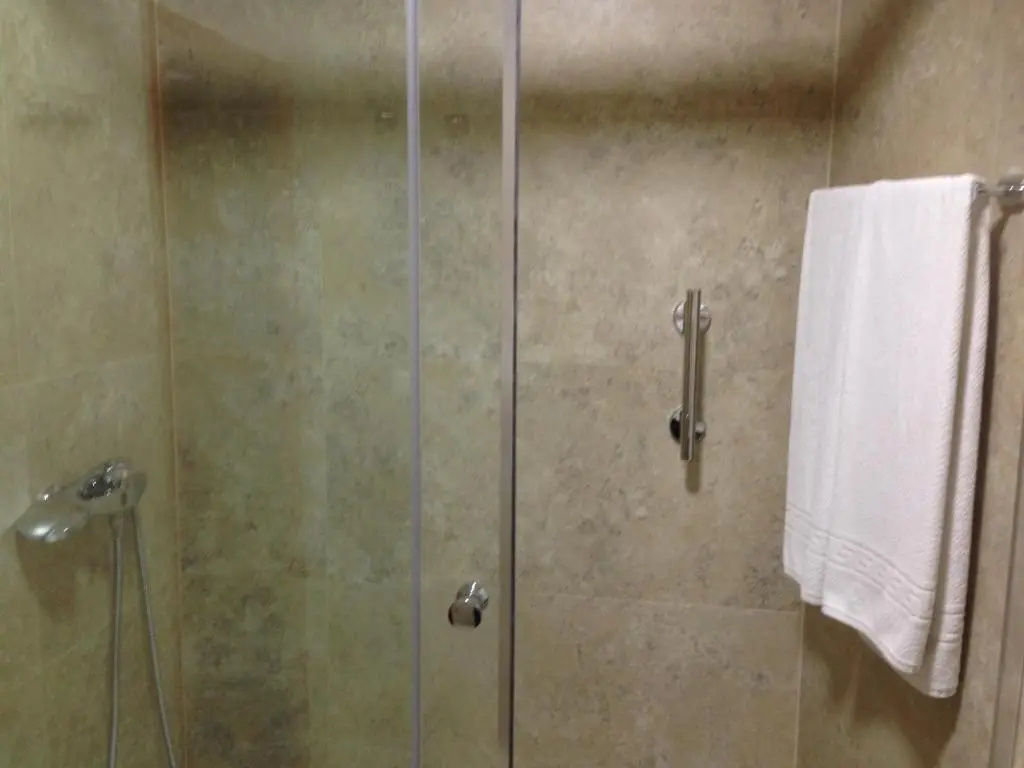 Standard Double room with courtyard view (full double bed)