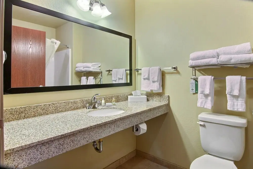 Cobblestone Hotel & Suites - Beulah - Chambres