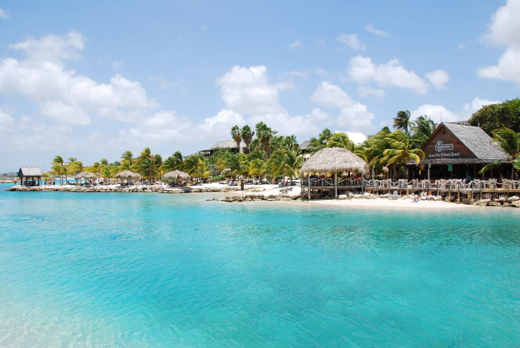 Beach & Waterfront