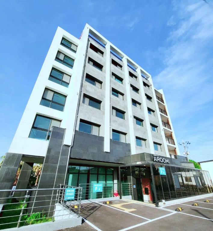 Aroomi Hotel Hyupjae