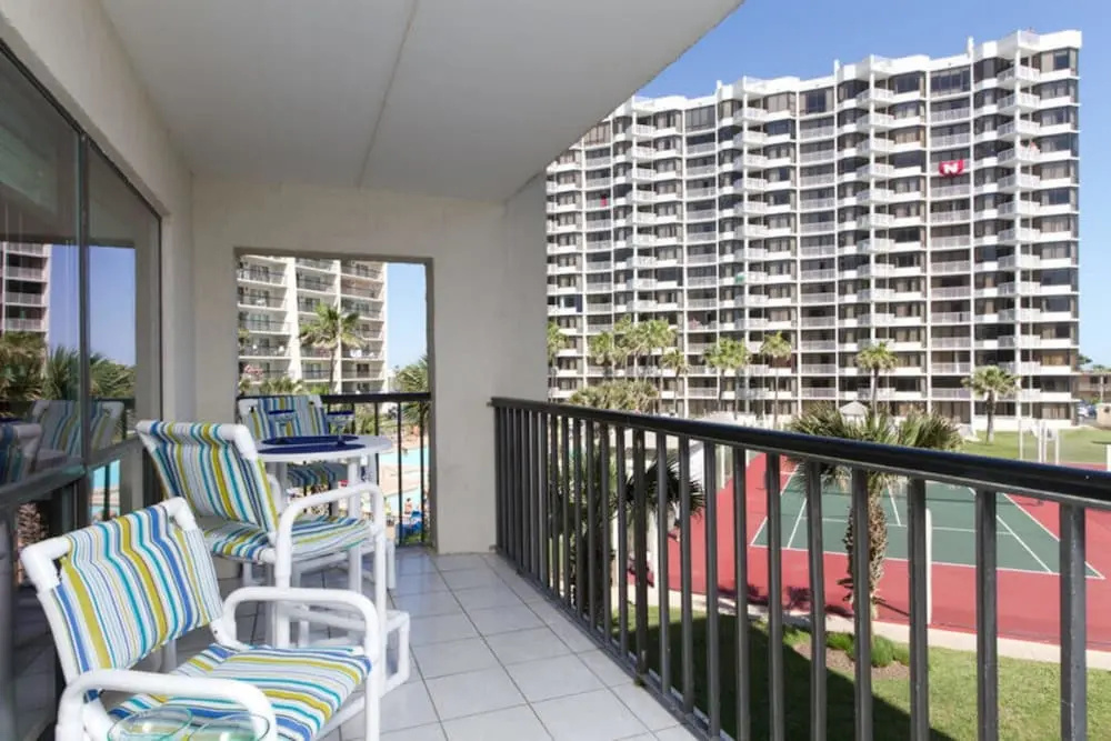 Saida IV Condominium 304