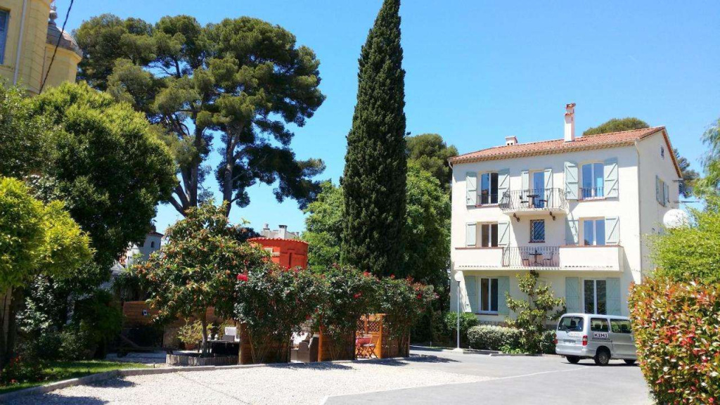 Hotel photo 32