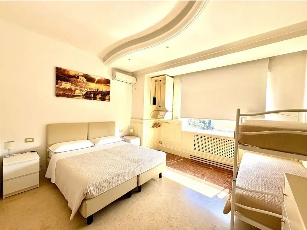 Economy room