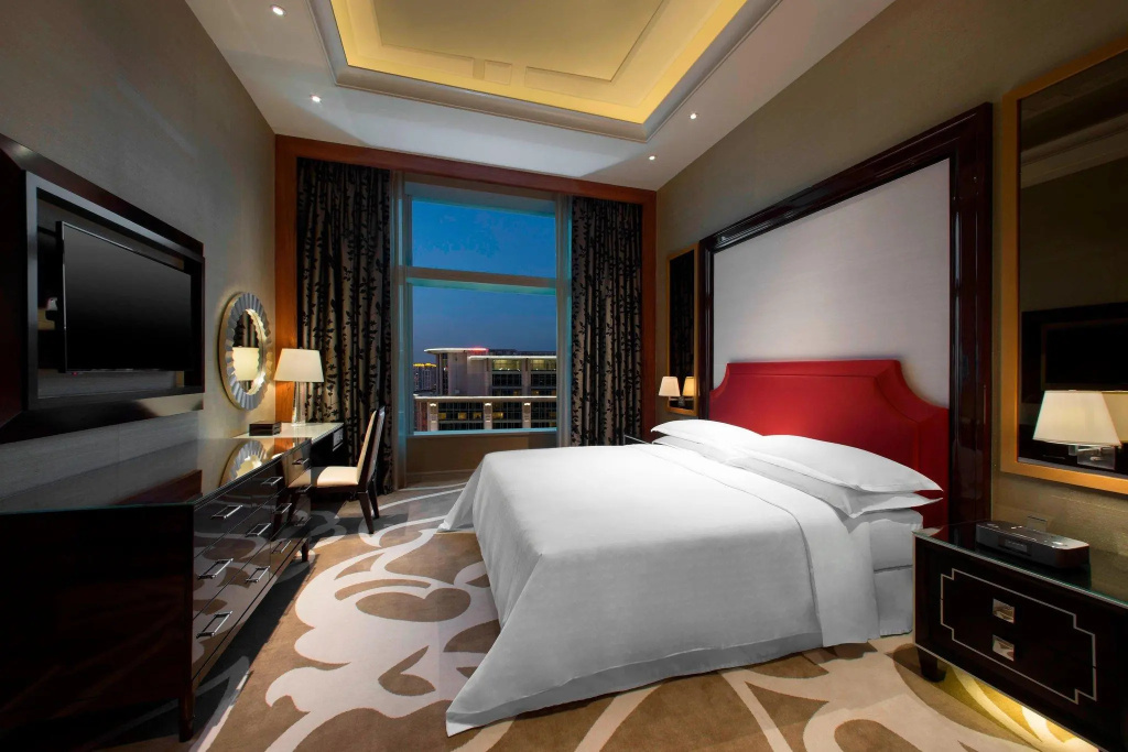 Executive Double Club Suite (full double bed)