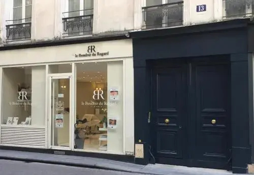Quiet Apartment in the Center of Paris