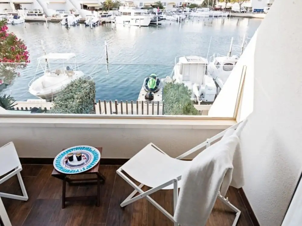 Balcony & Terrace