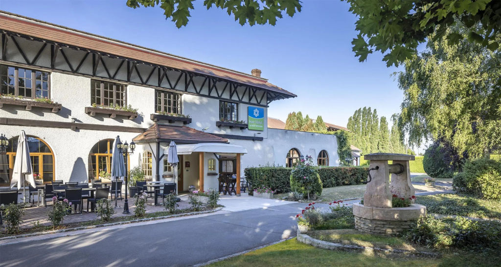 Hotel photo 16