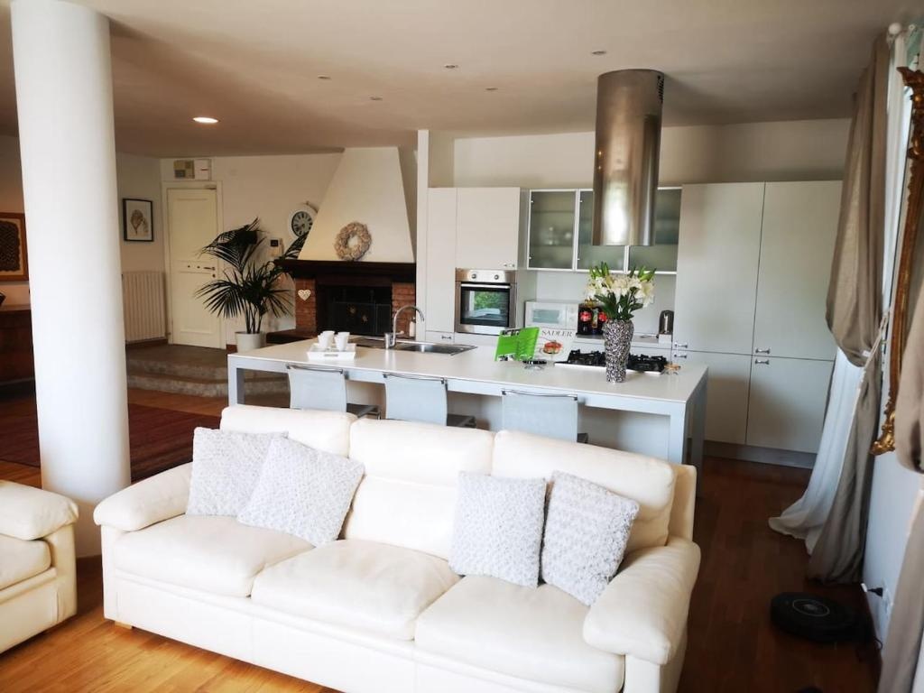 Casa Carla, immersa nel verde dei colli Bolognesi